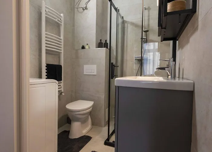 Elias Cosy For 4 People In The Heart Of Free Coffee Apartament