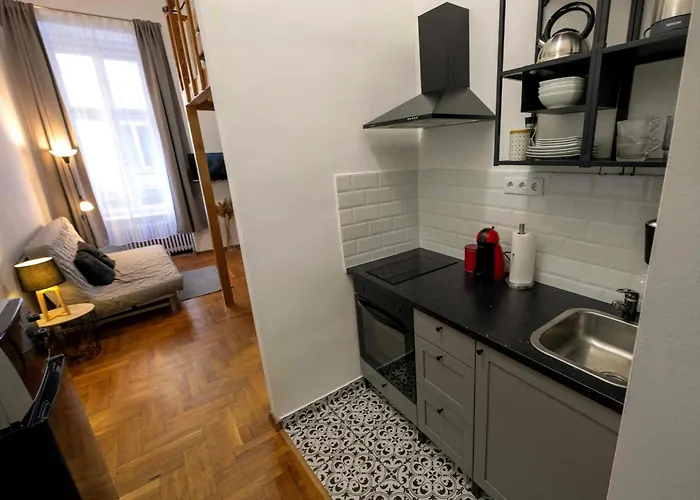 Elias Cosy For 4 People In The Heart Of Free Coffee Lägenhet Budapest