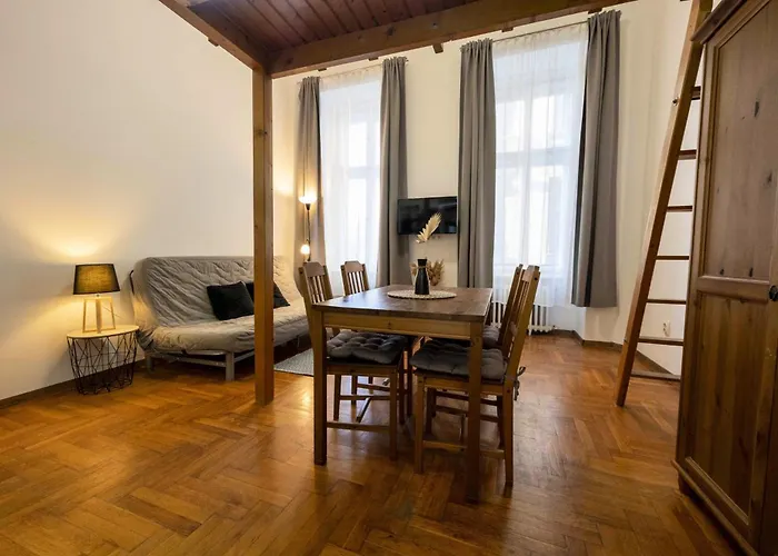 Elias Cosy For 4 People In The Heart Of Free Coffee Budapesta