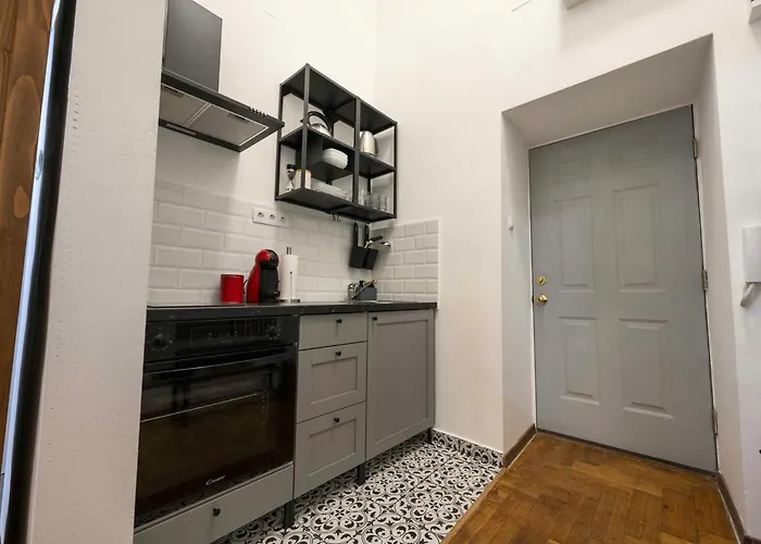 éliás Cosy For 4 People In The Heart Of Free Coffee Apartamento